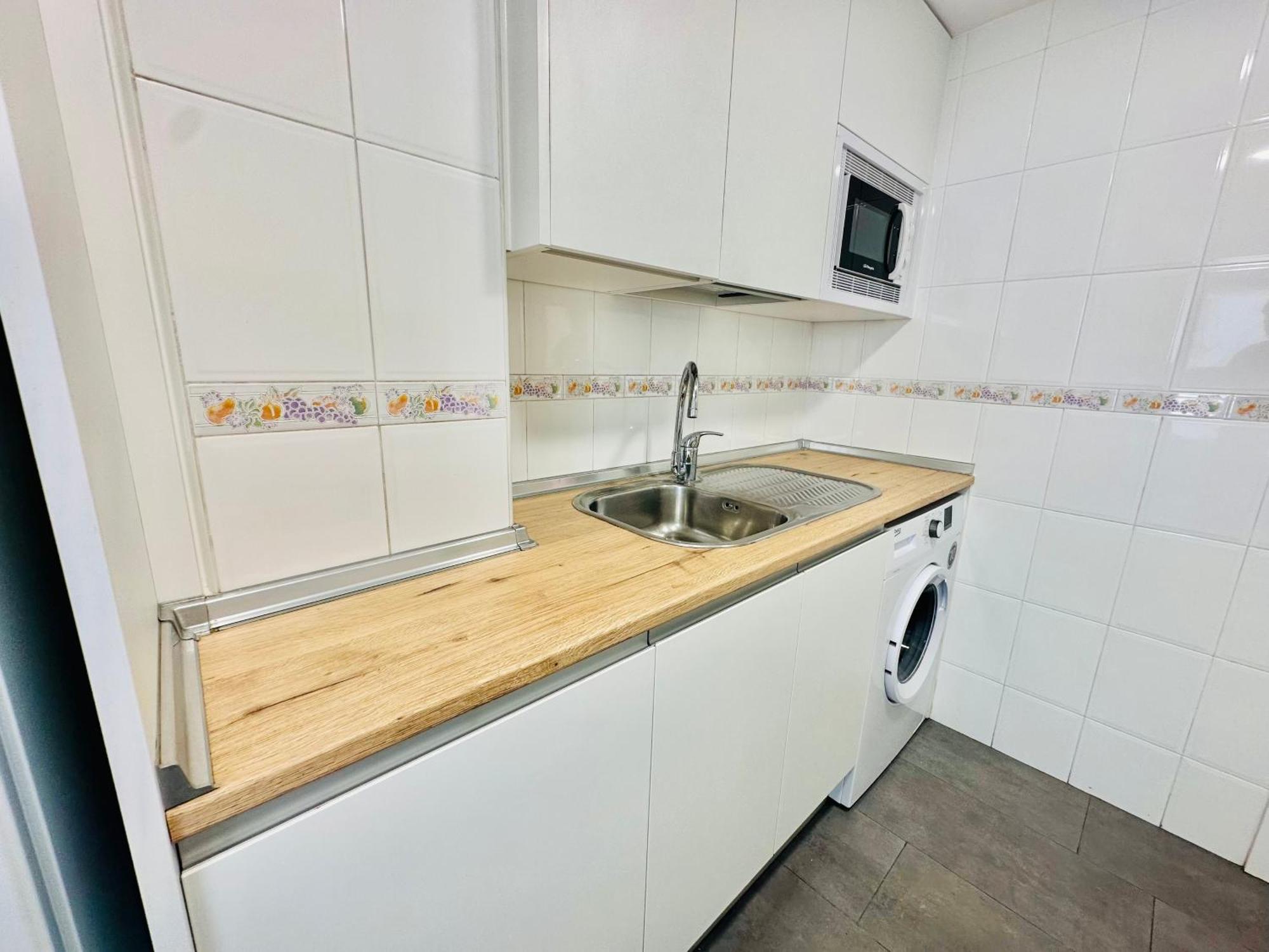 La Ibiza Del Pilar Apartment Zaragoza Luaran gambar
