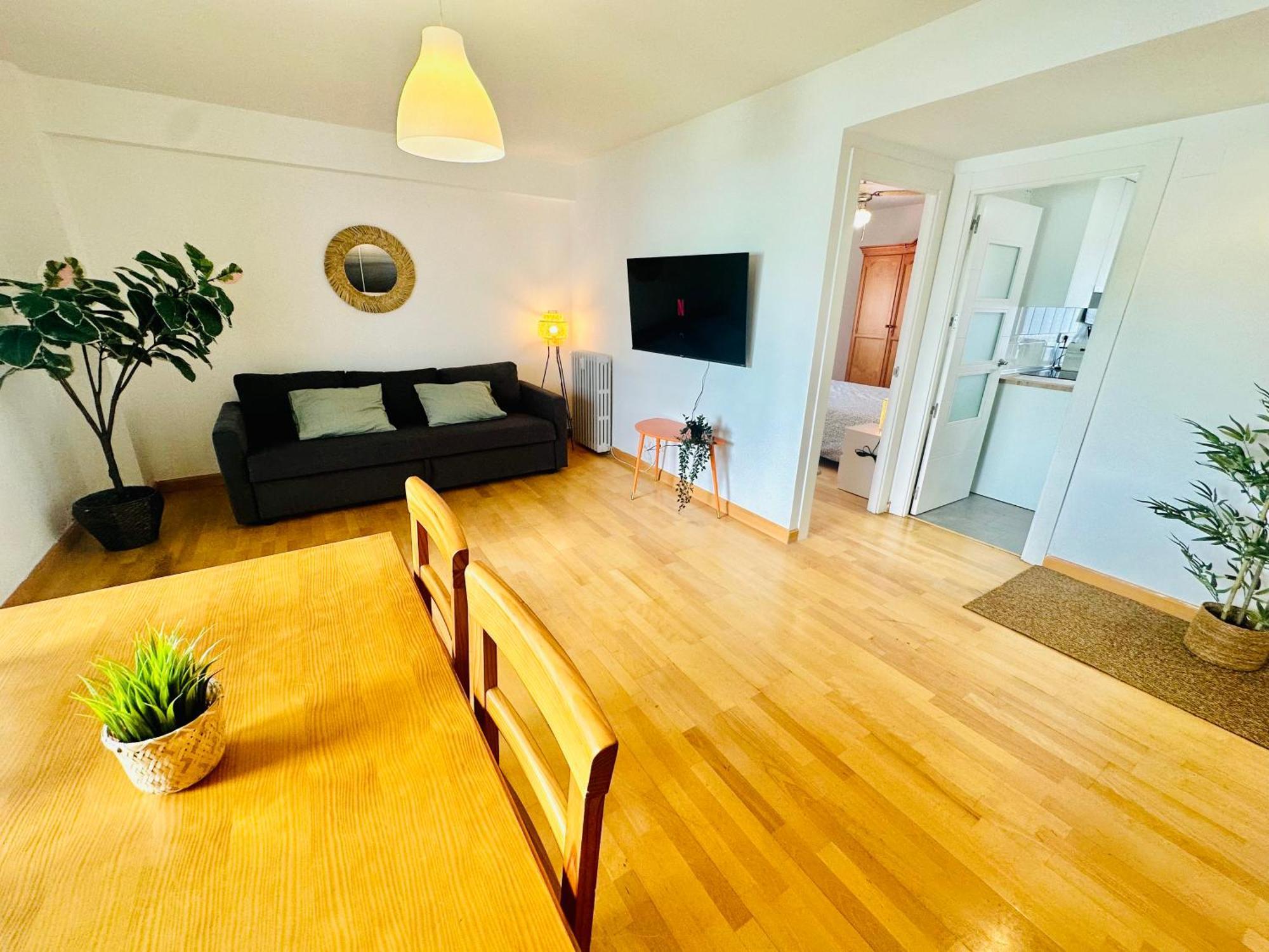 La Ibiza Del Pilar Apartment Zaragoza Luaran gambar