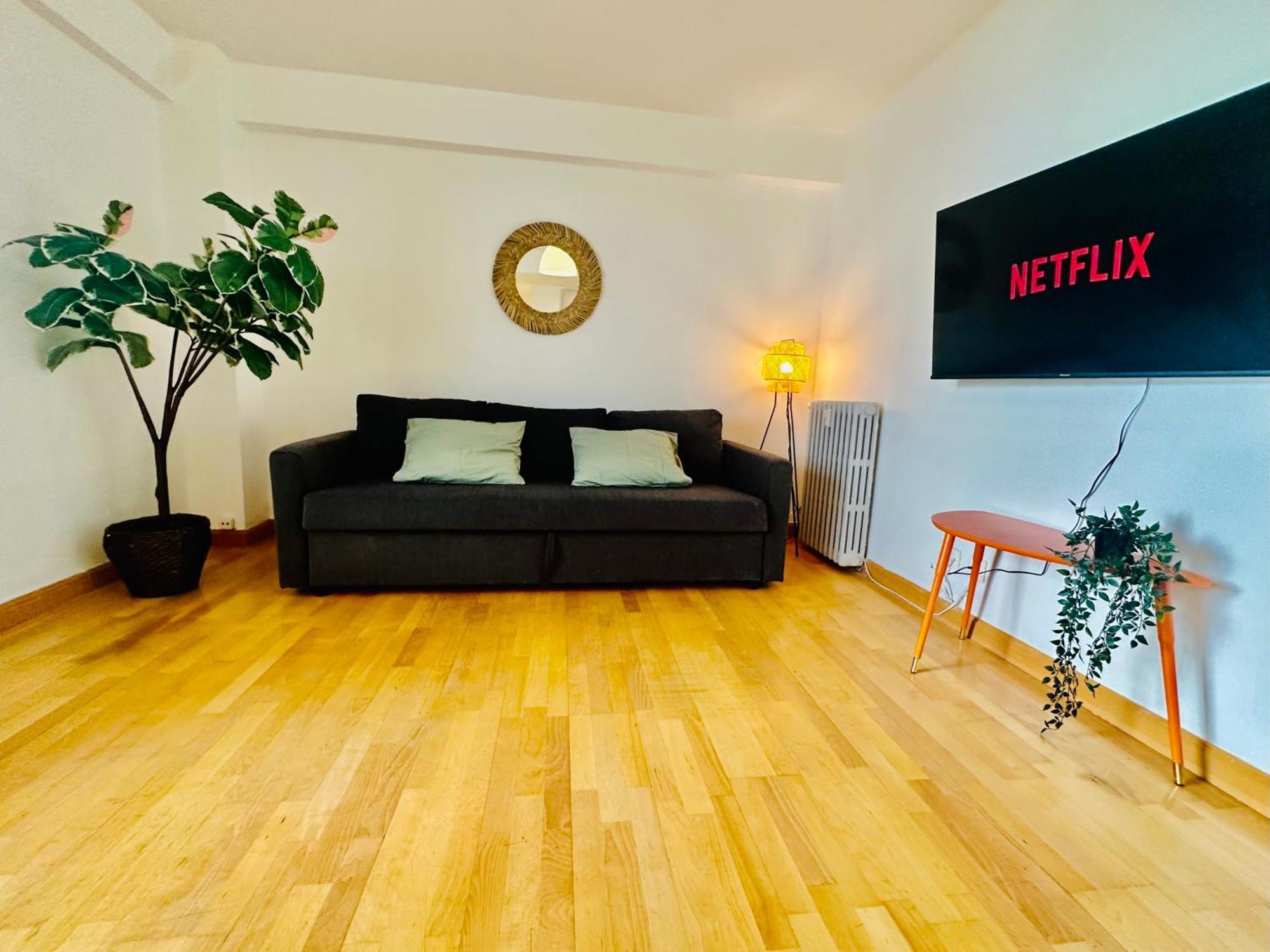 La Ibiza Del Pilar Apartment Zaragoza Luaran gambar